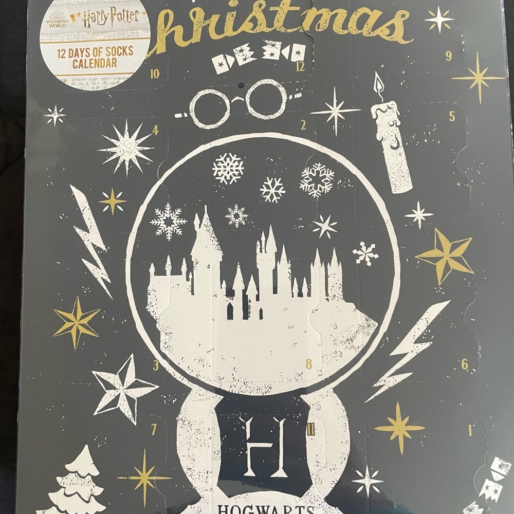 Harry Potter Christmas Sock Calendar - 12 pairs of socks - new sealed